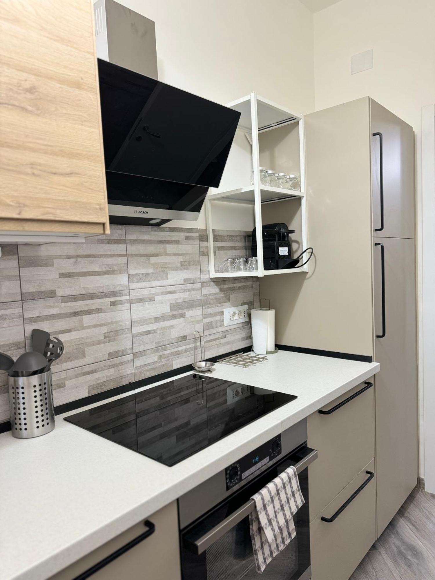 帕爾馬Trento House Zona Stazione Centro Storico公寓 外观 照片